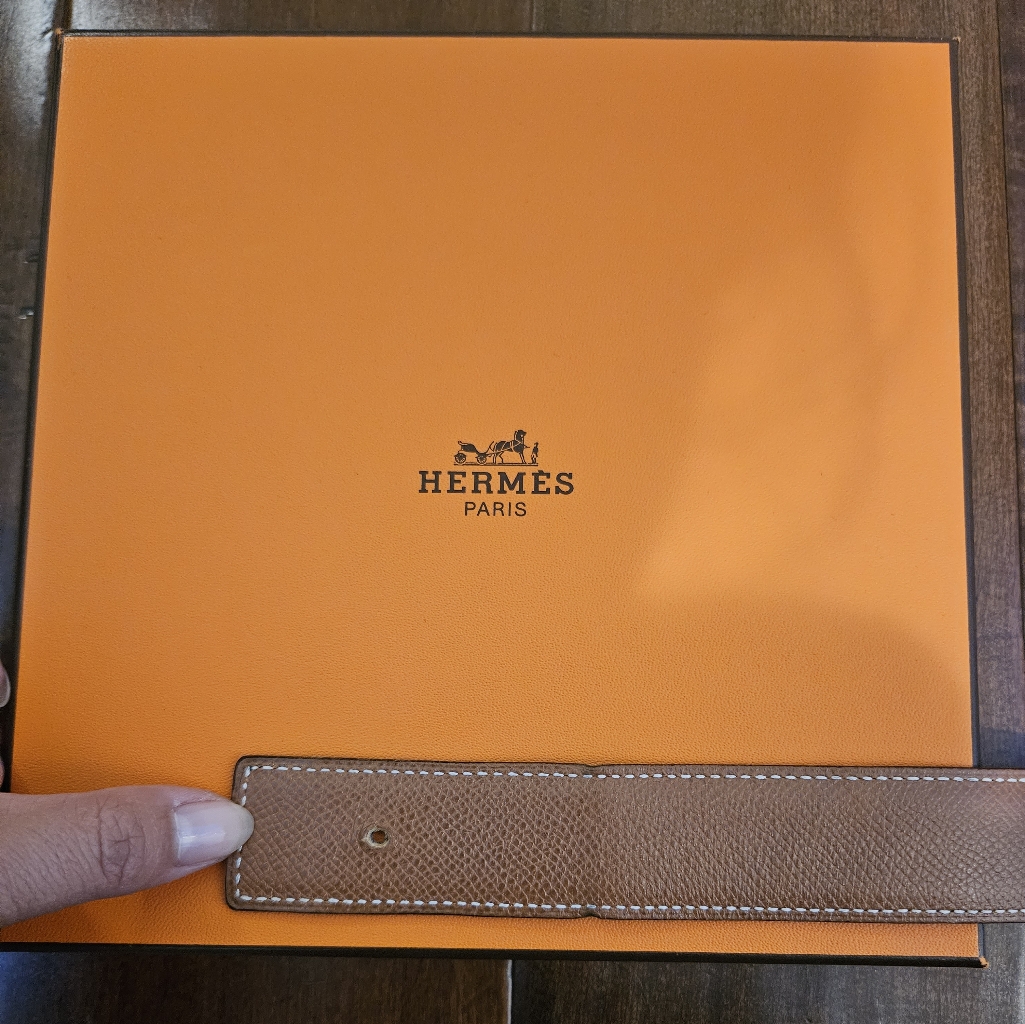 Hermes Belt Reversible Size Small (74 Cm), Noir And Gold